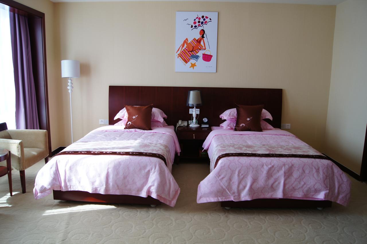 Fuxing Oriental Boutique Hotel Chifeng Bilik gambar