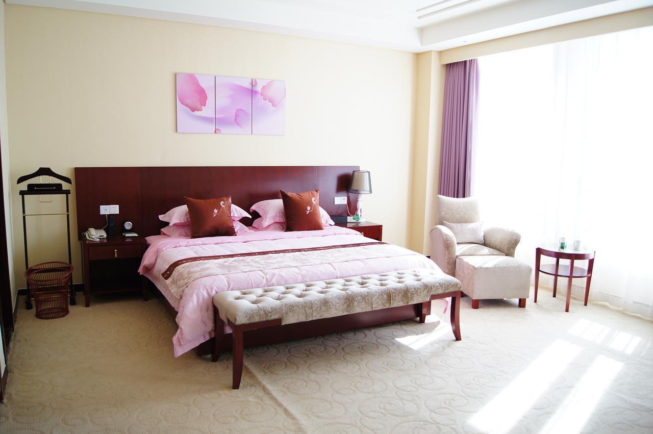 Fuxing Oriental Boutique Hotel Chifeng Bilik gambar