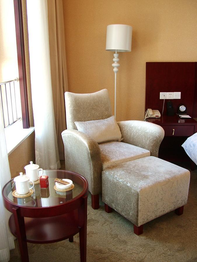 Fuxing Oriental Boutique Hotel Chifeng Bilik gambar